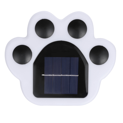 L'atmosphère solaire de lumières de jardin d'IP65 LED a enterré l'ours Paw Lamp de PVC