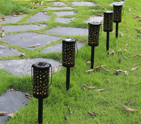 Lanternes solaires de cavité de fer pour la rétro décoration légère IP66 de chemin de terrasse de lune extérieure d'étoile