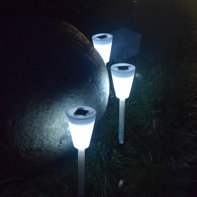 le jardin solaire de l'insertion creuse LED du papillon 2700K allume coloré