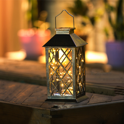 Le câblage cuivre extérieur actionné solaire de lanternes du jardin LED ficellent la lumière pendante extérieure imperméable