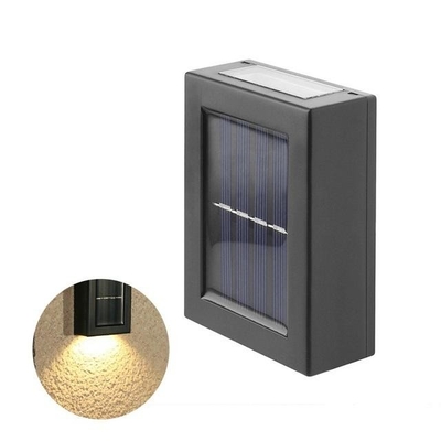 2/6LED à travers la décoration extérieure actionnée solaire de jardin de bas-côté d'escalier de lumière de mur de LED