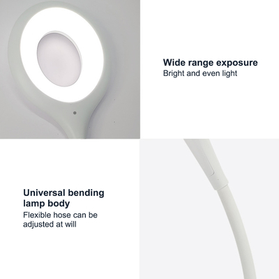 Lampes économiseuses d'énergie portatives de Tableau de nuit de lampe pliable d'étude de protection oculaire avec le port USB