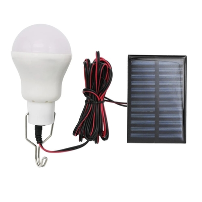 Couleur 3W 4000 blanche fraîche lumineuse d'USB d'ampoule de secours rechargeables solaires portatifs