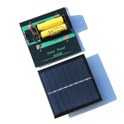 Type batterie rechargeable pliable de MWT des cellules 1.2V de panneau solaire de 1W 4V